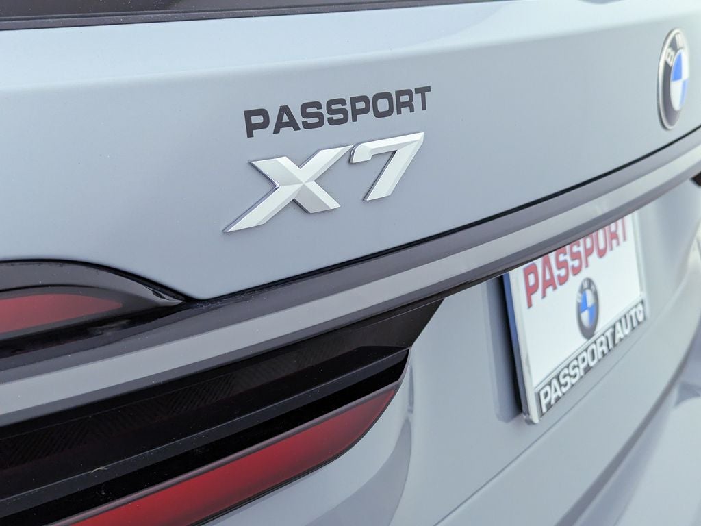 2025 BMW X7 xDrive40i