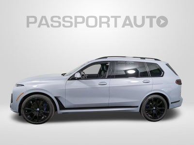 2025 BMW X7 xDrive40i