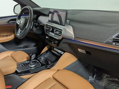 2023 BMW X4 xDrive30i