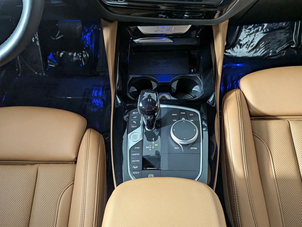 2023 BMW X4 xDrive30i