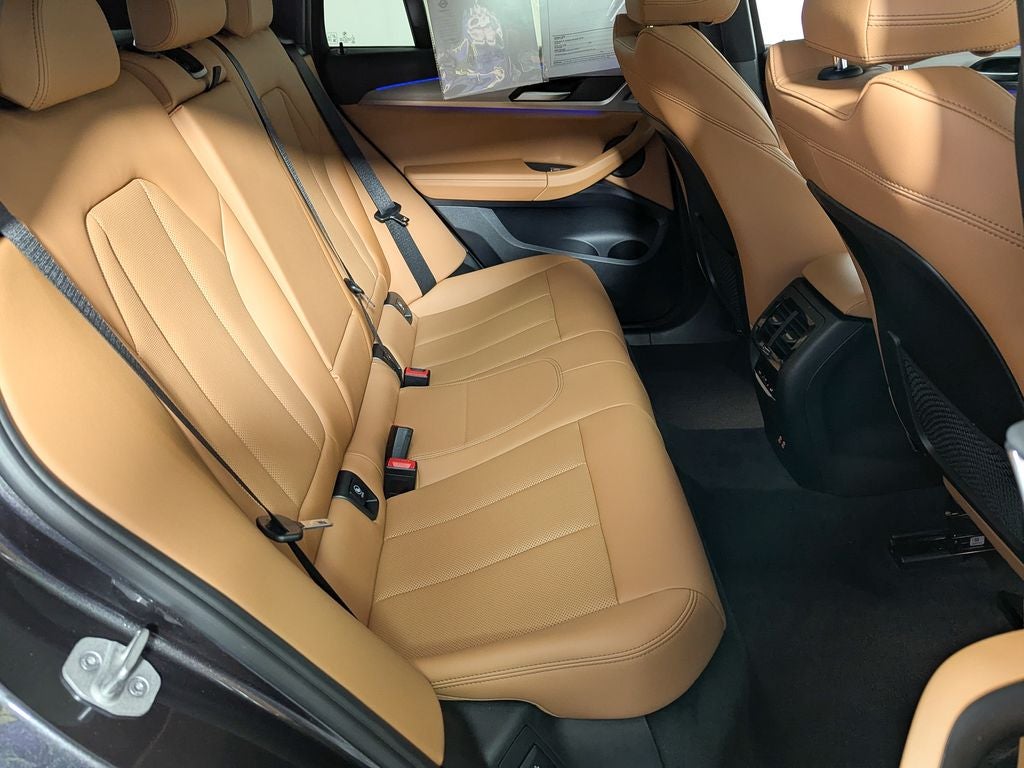 2023 BMW X4 xDrive30i