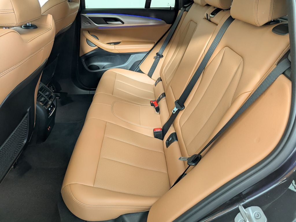 2023 BMW X4 xDrive30i
