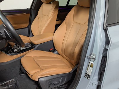 2025 BMW X4 xDrive30i