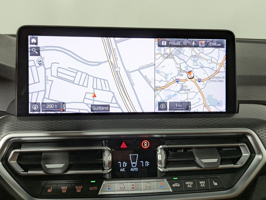 2025 BMW X4 xDrive30i