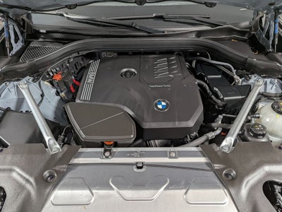 2025 BMW X4 xDrive30i