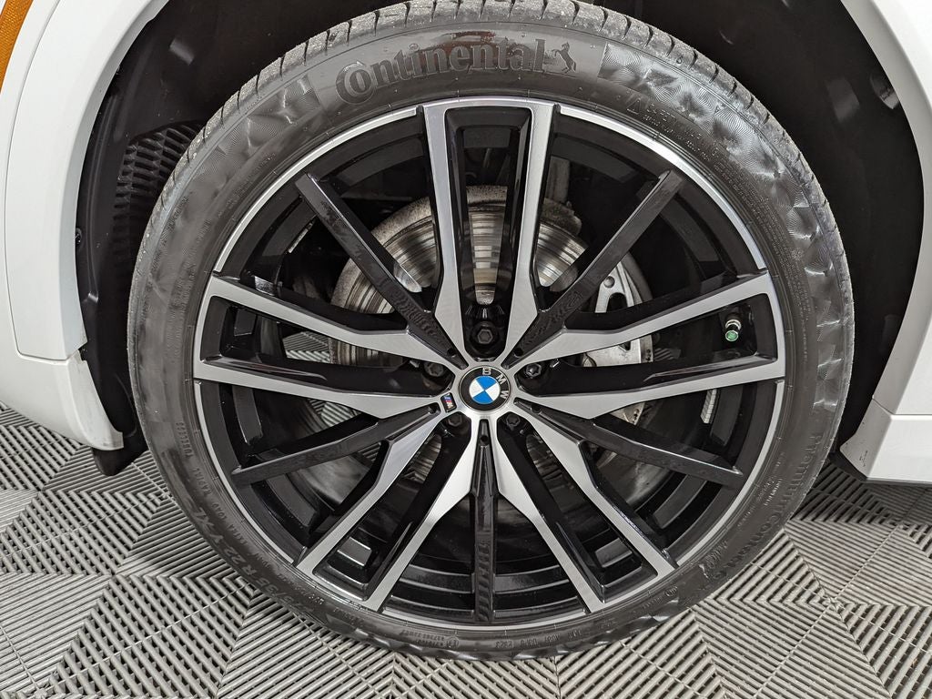 2024 BMW X6 xDrive40i