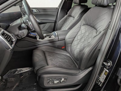 2024 BMW X6 M60i