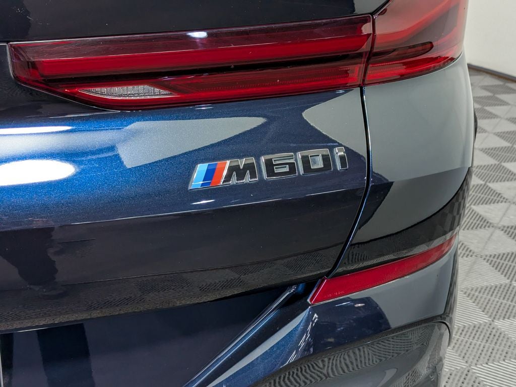 2024 BMW X6 M60i