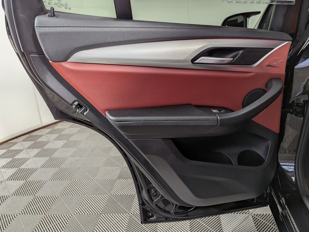 2024 BMW X3 M40i