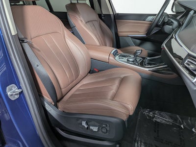 2021 BMW X7 xDrive40i