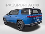 2026 Rivian R1S Base