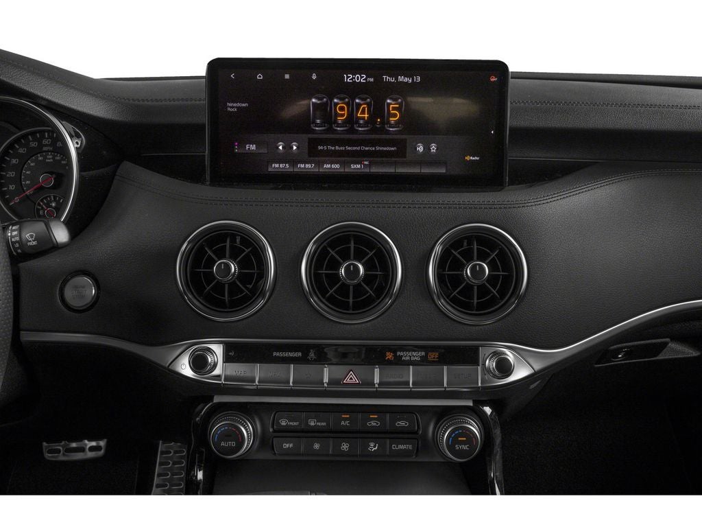 2022 Kia Stinger GT1
