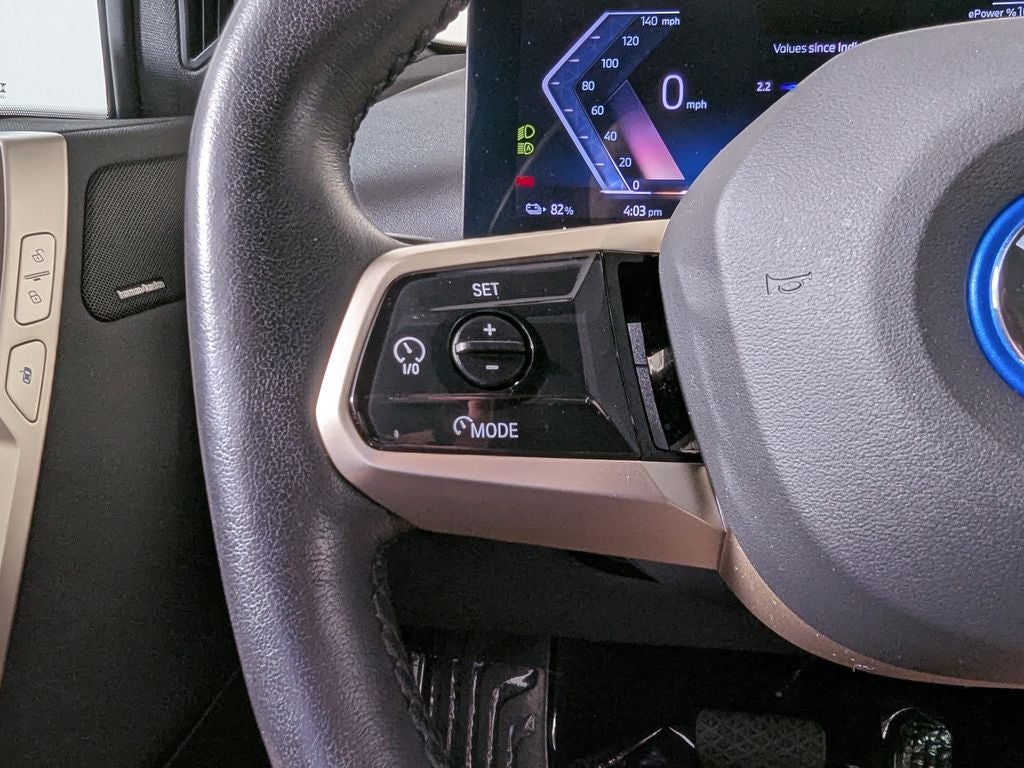 2025 BMW iX xDrive50