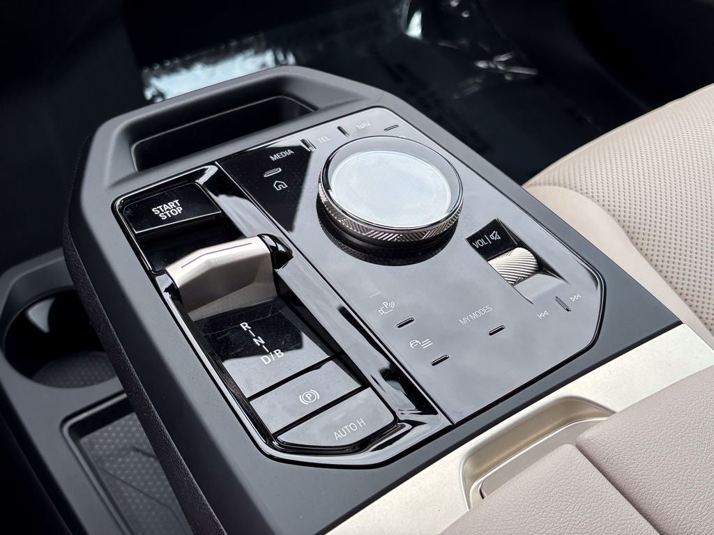 2024 BMW iX xDrive50