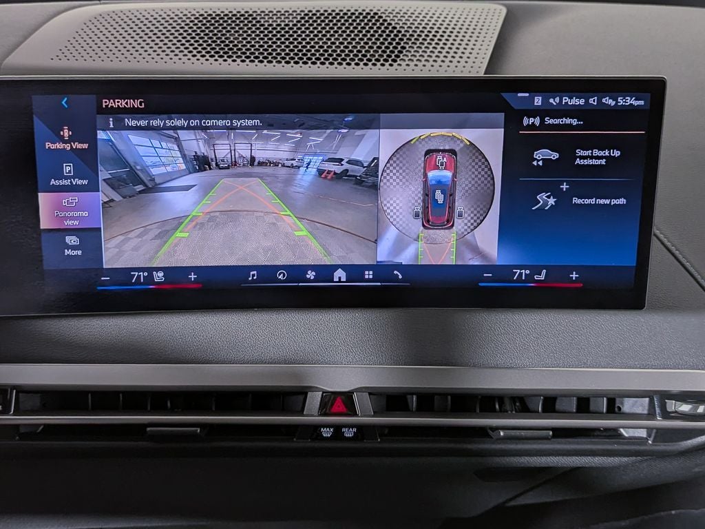 2025 BMW iX xDrive50