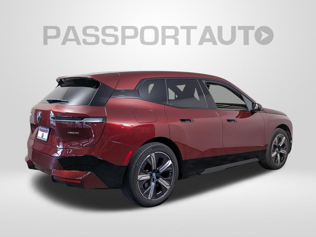 2025 BMW iX xDrive50