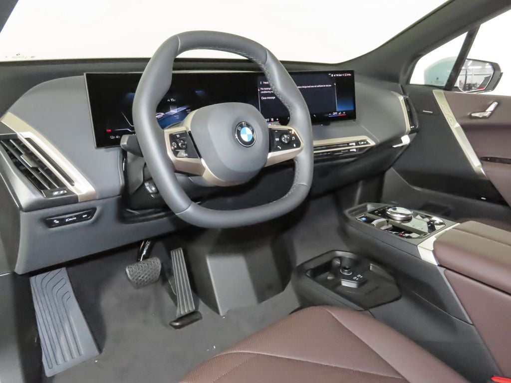 2026 BMW iX xDrive45