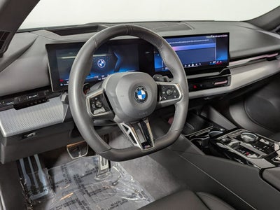 2024 BMW 530i 530i