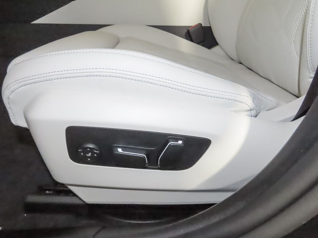 2025 BMW 530i 530i xDrive