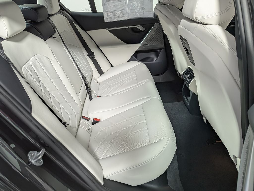 2025 BMW 530i xDrive 530i xDrive