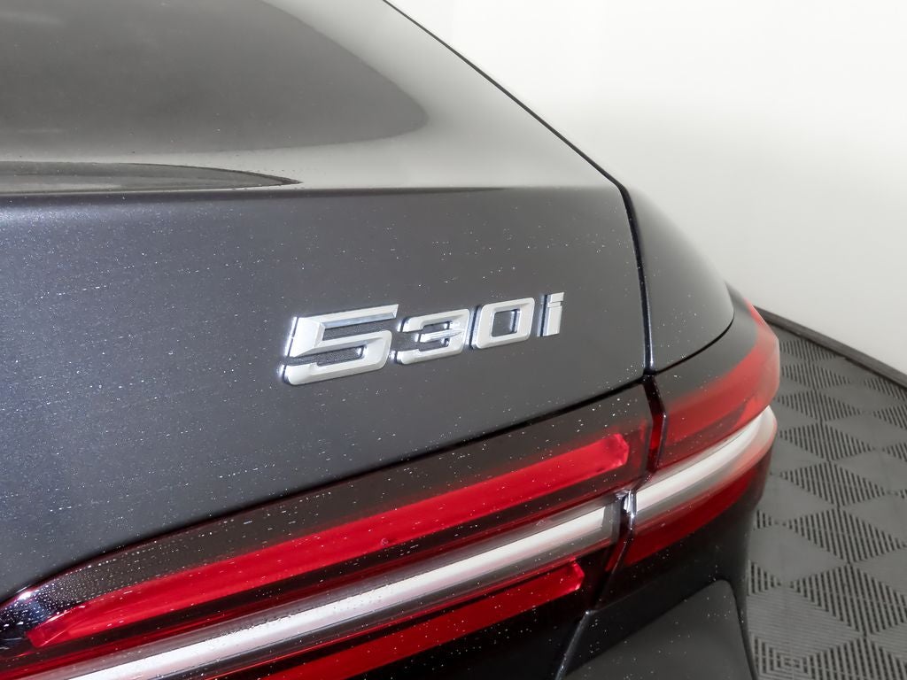 2025 BMW 530i 530i xDrive