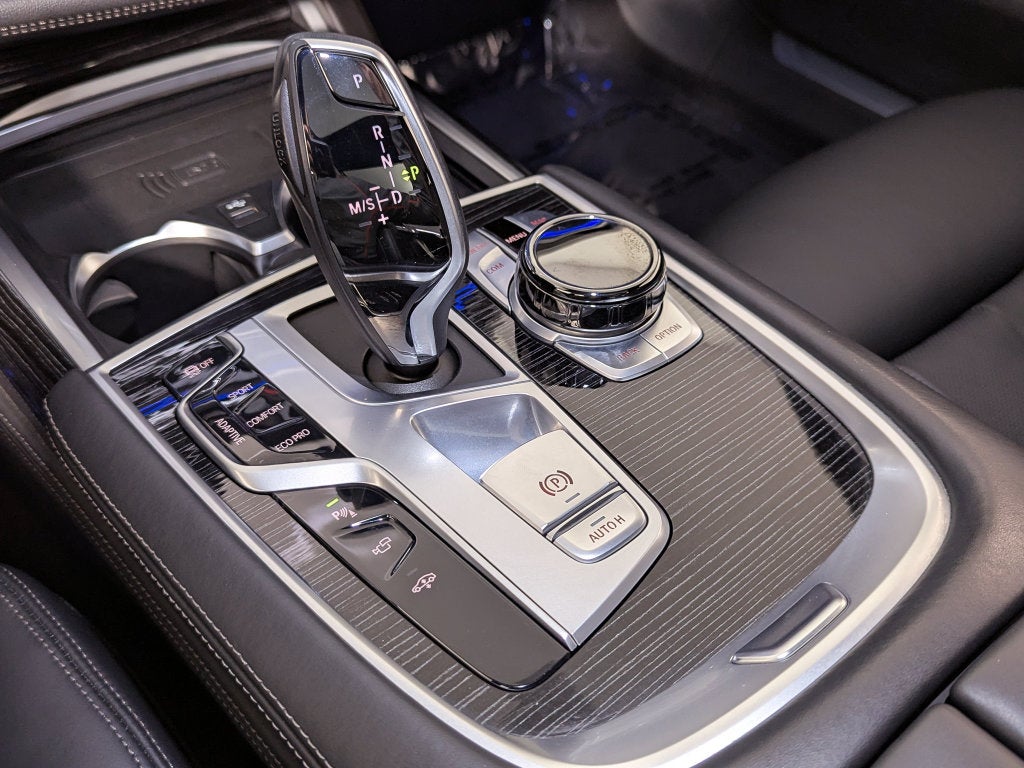 2020 BMW 750i xDrive 750i xDrive