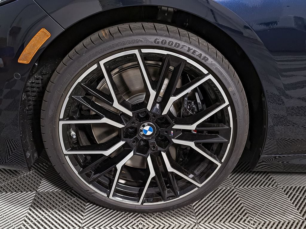 2026 BMW 8 Series 840i