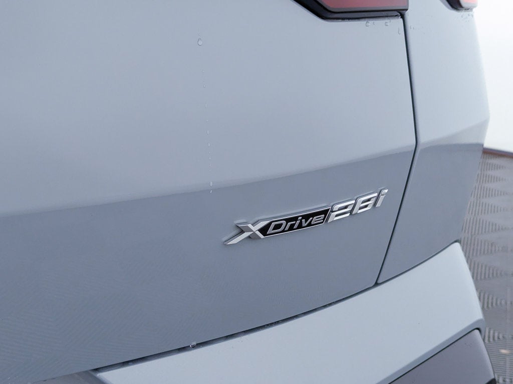 2025 BMW X2 xDrive28i