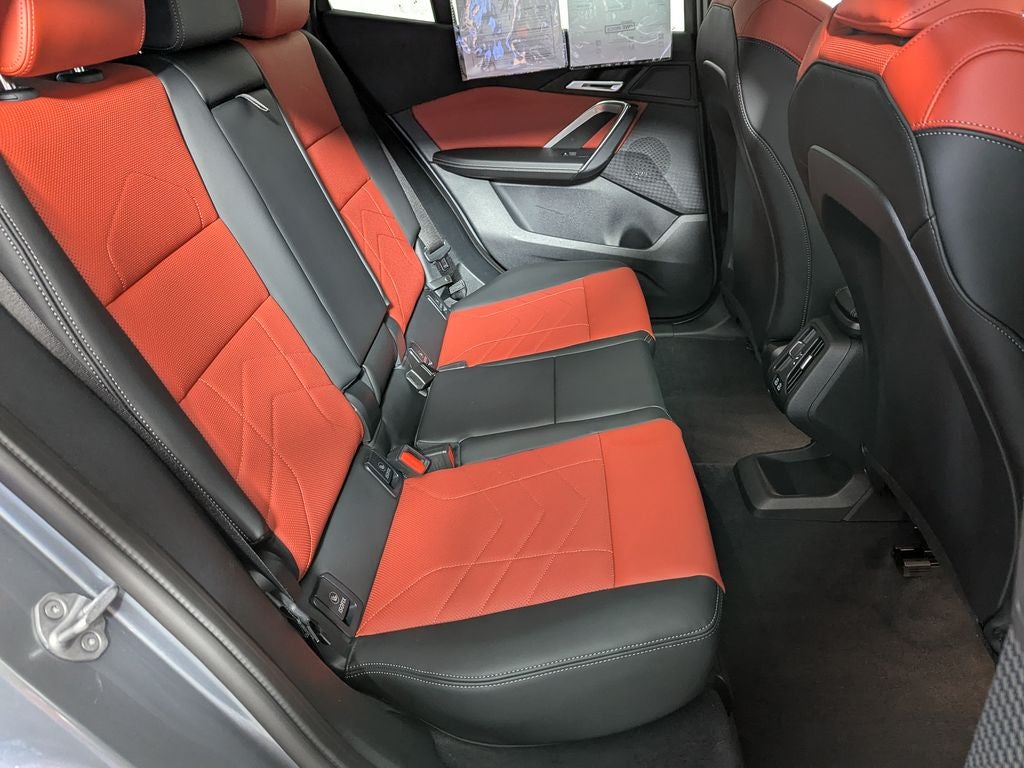 2025 BMW X2 xDrive28i