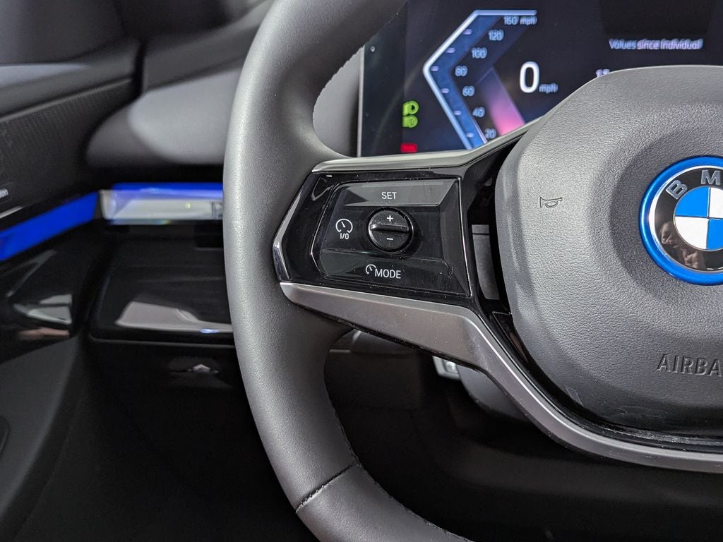 2025 BMW i5 xDrive40 xDrive40