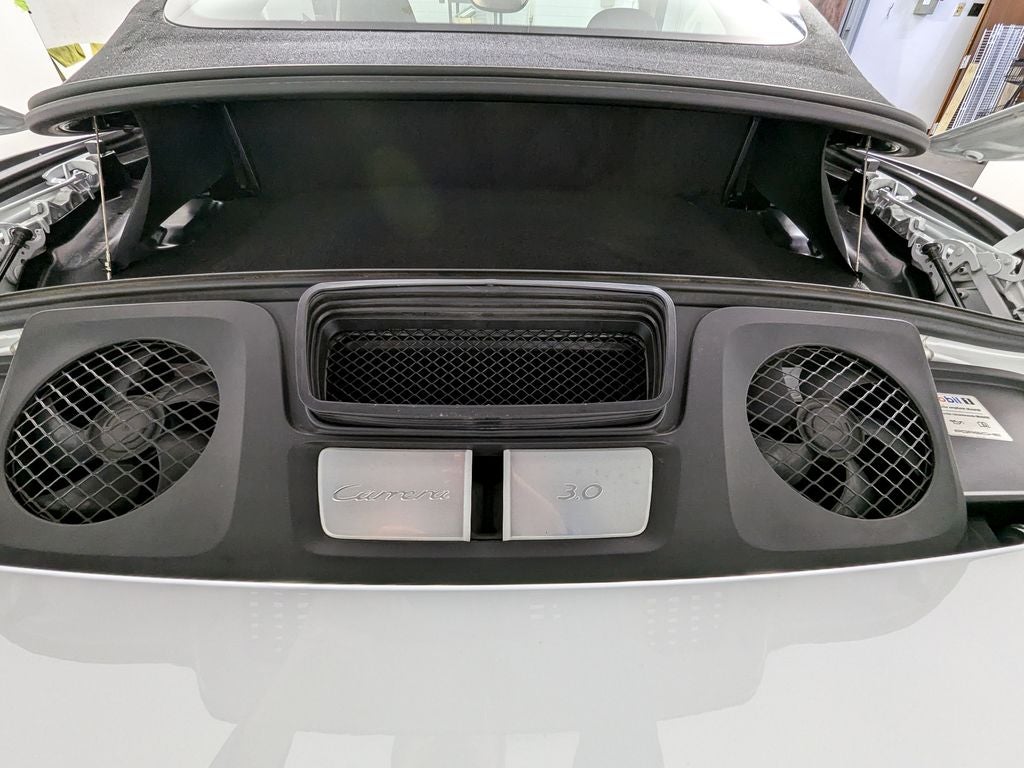 2017 Porsche 911 Carrera