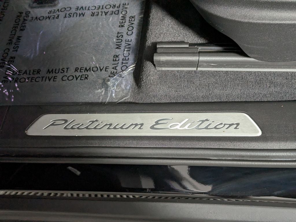 2022 Porsche Cayenne Platinum Edition