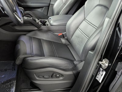 2022 Porsche Cayenne Platinum Edition