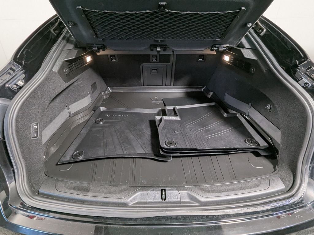 2017 Maserati Levante Base