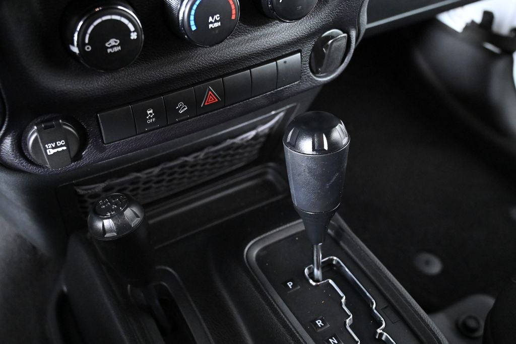 2016 Jeep Wrangler Sport