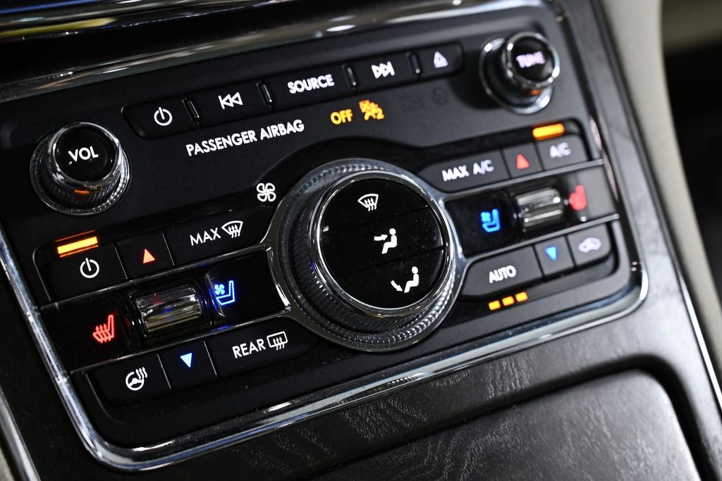 2017 Lincoln Continental Reserve