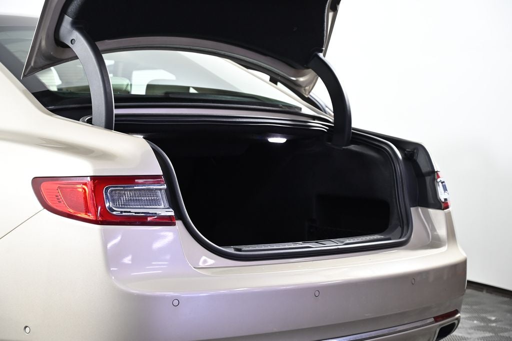 2017 Lincoln Continental Reserve