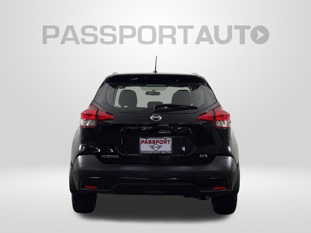 2018 Nissan Kicks SR