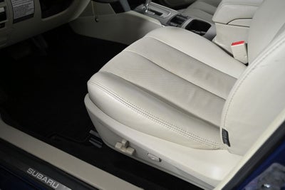 2011 Subaru Legacy 2.5i Ltd Pwr Moon