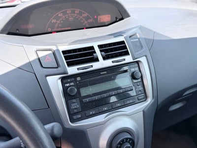 2009 Toyota Yaris Base