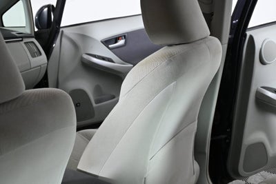 2010 Toyota Prius III