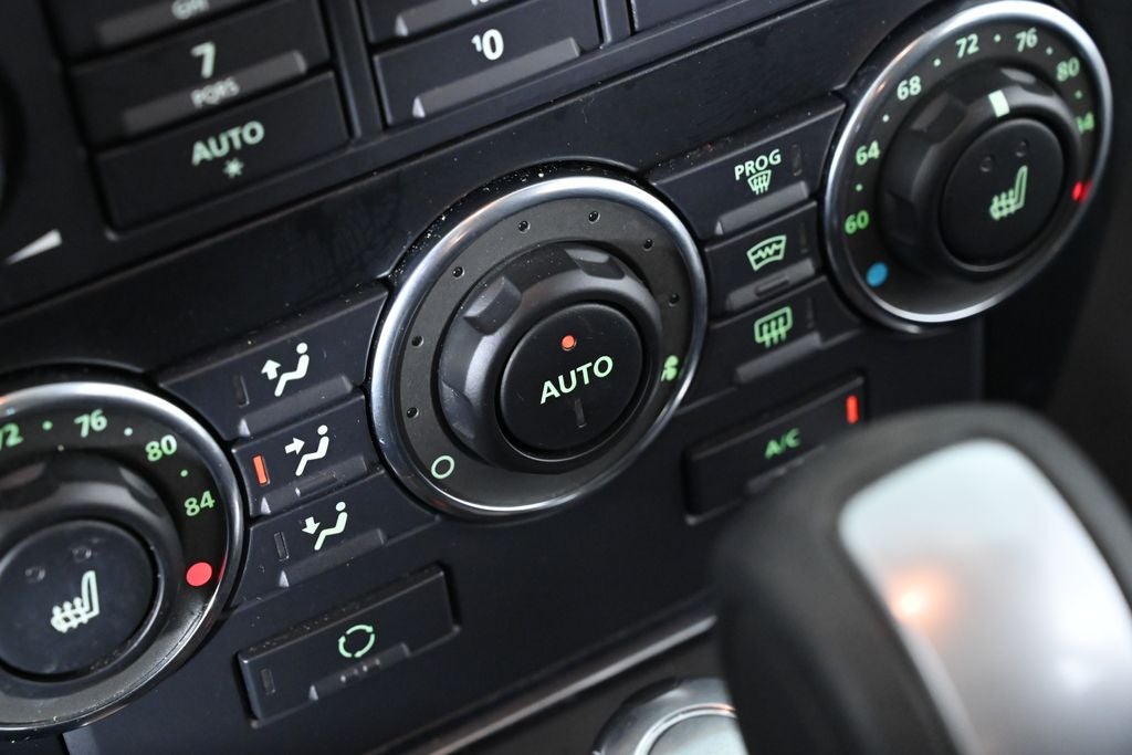 2012 Land Rover LR2 Base