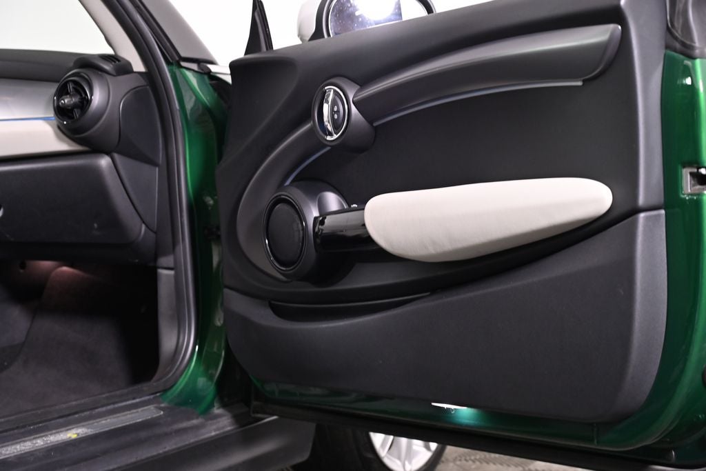 2023 MINI 2 Door Cooper SE Iconic