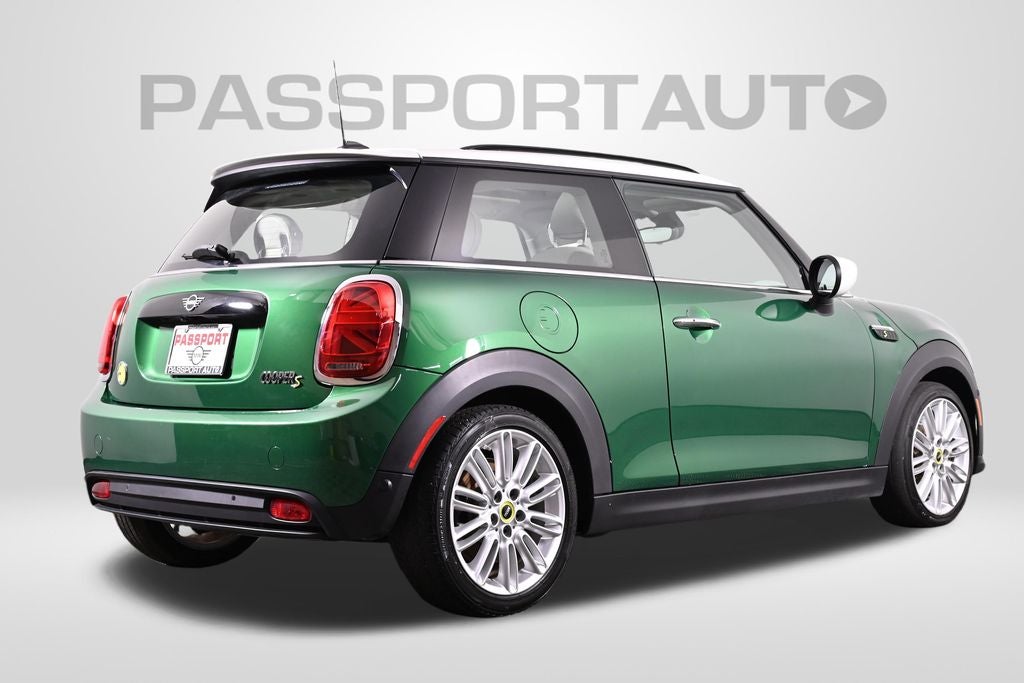2023 MINI 2 Door Cooper SE Iconic