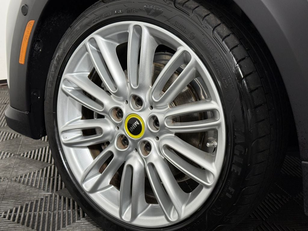 2024 MINI Cooper SE Electric Cooper SE