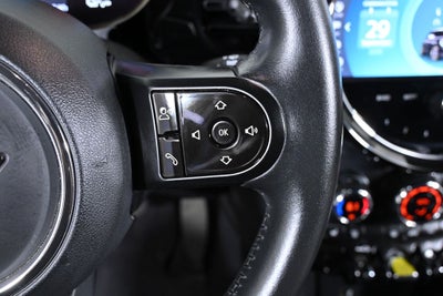 2023 MINI Cooper Cooper SE Signature