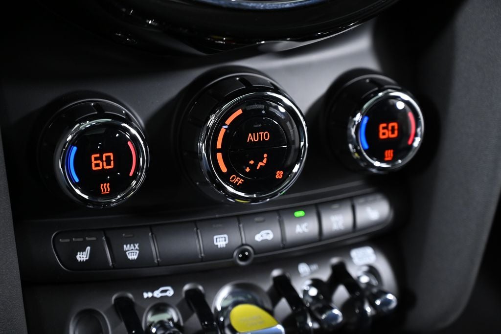 2024 MINI Cooper SE Electric Cooper SE