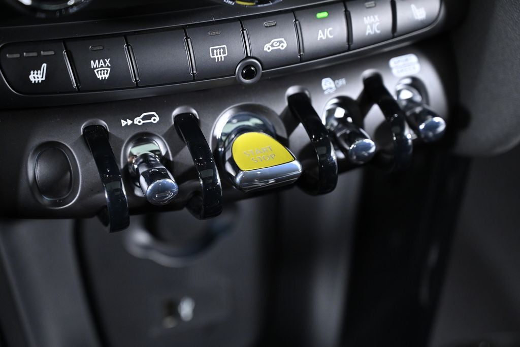 2024 MINI Cooper SE Electric Cooper SE