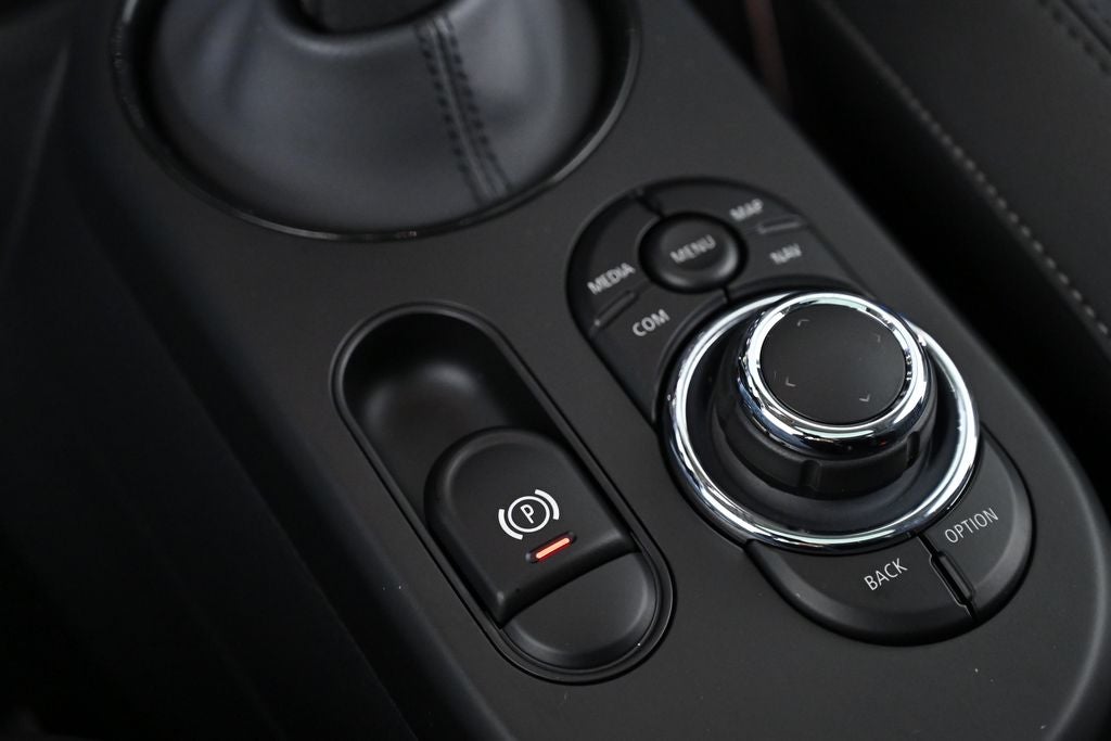 2024 MINI Cooper SE Electric Cooper SE