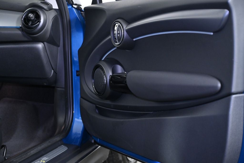 2024 MINI Cooper SE Electric Cooper SE